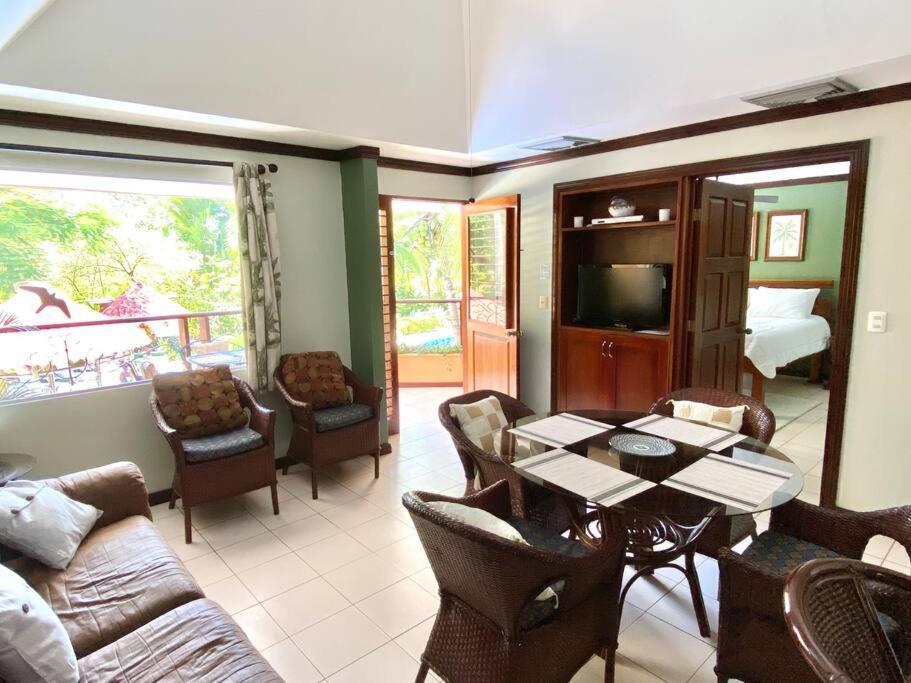 קפוס Lovely 2-Bdroom Condo In Laguna Eco Village Resort מראה חיצוני תמונה